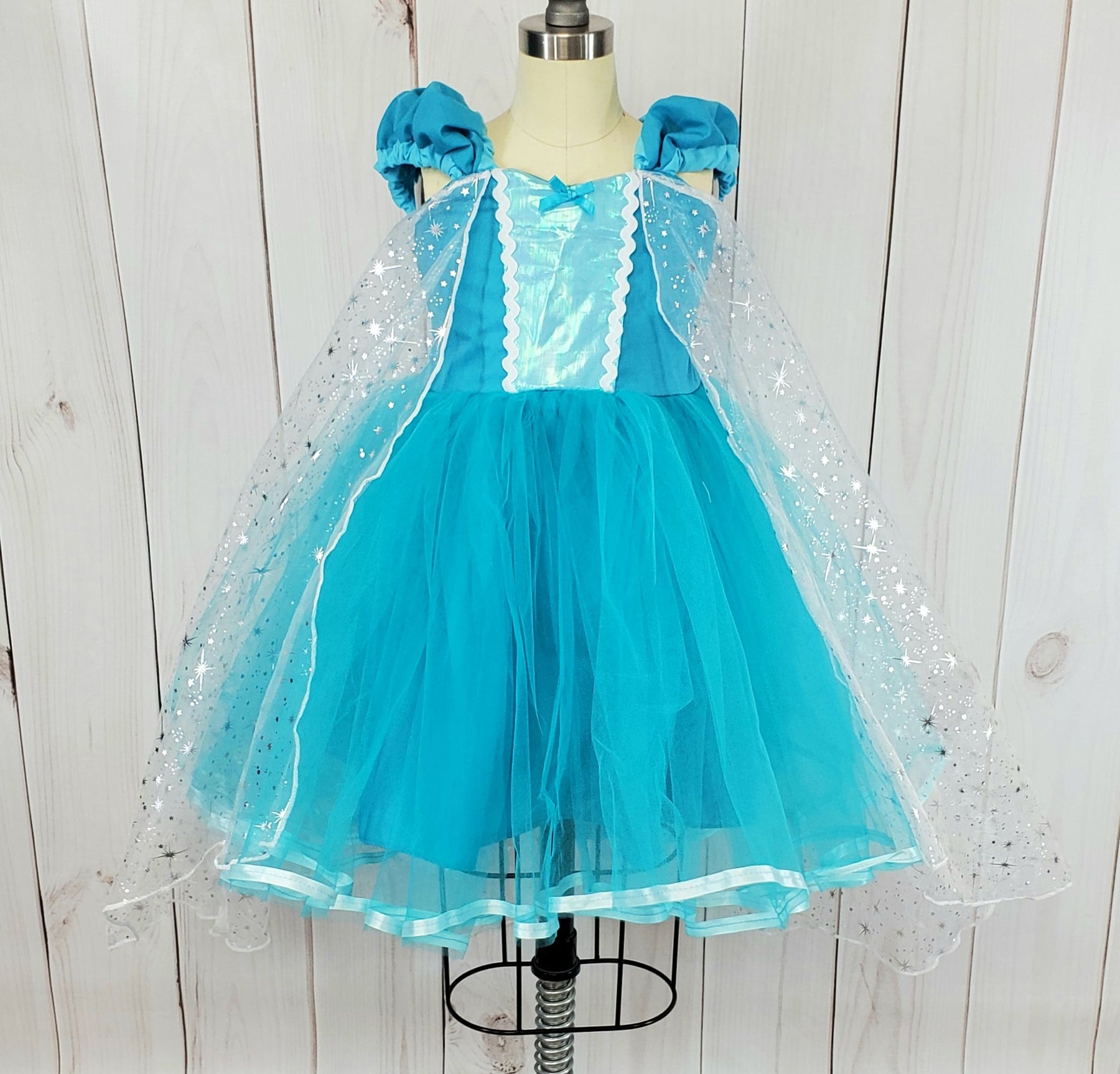 Elsa dress with tutu and Sparkle Cape LoverDovers Elsa dress with tutu and Sparkle Cape LoverDovers