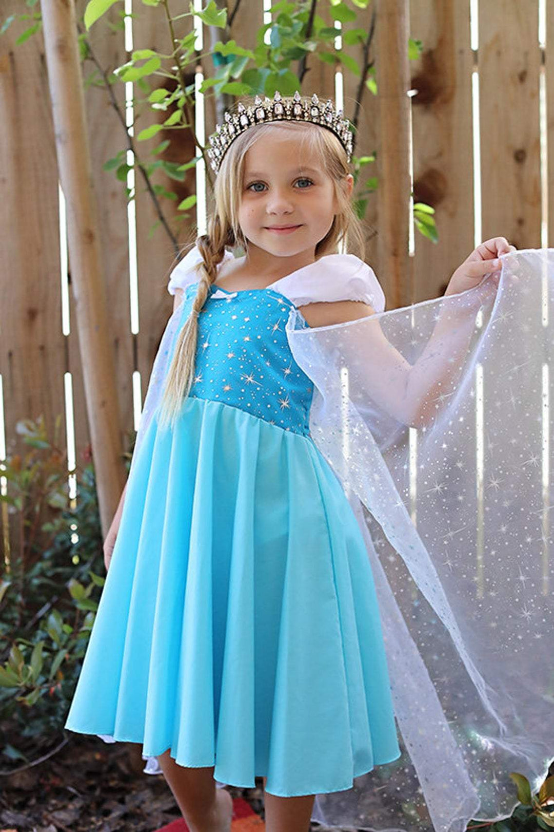 Elsa twirly dress girl elsa dress up LoverDovers